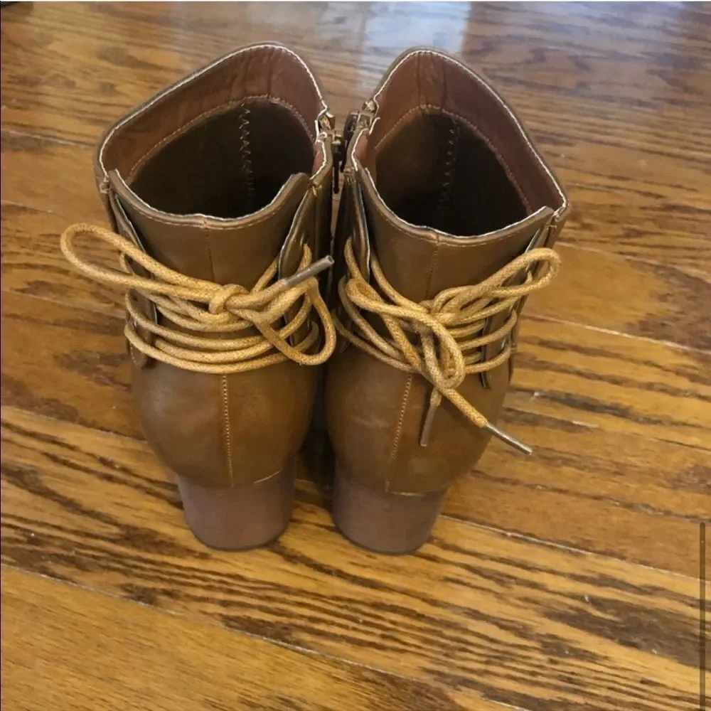 Olivia Miller zip everyday shaft